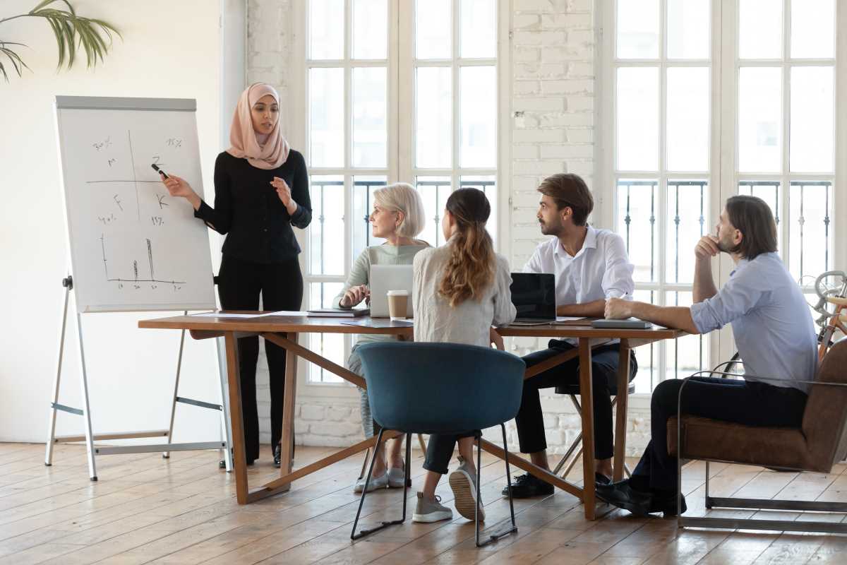 Identify and Avoid Overvalued Startups as an Angel Investor