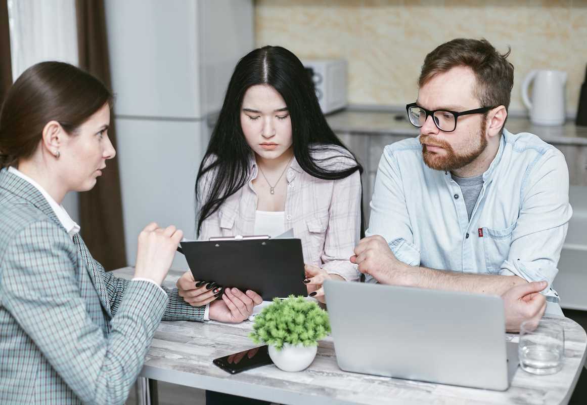 The Role of Behavioral Economics in Investment Decision-Making